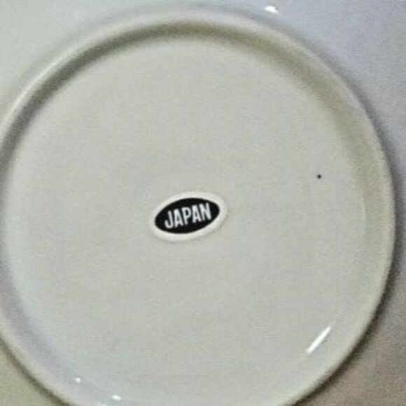 Vintage‎ Pair Holly & Berries Taper Finger Loop Candle  Holders Gold Rim 4.5" - Picture 4 of 4